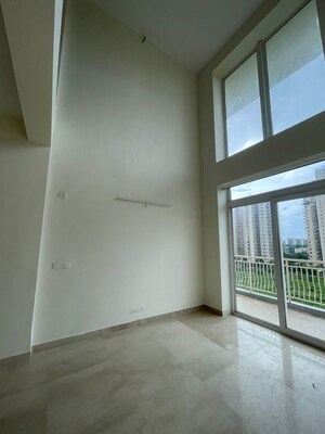 Living Room in 4 BHK Apartment at BPTP Mansions Park Prime, Sector 66 – for Rent