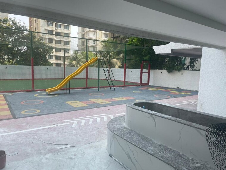 Balcony, mulund west 3 Bedroom 828 Sq.Ft. Apartment In Mulund West Mumbai 10286164