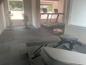 Team Area in 3 BHK Apartment at Mulund West – for Sale