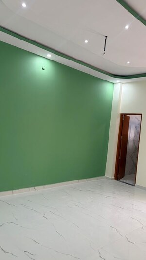 Room in 2 BHK Independent House at Nijampur Malhaur – for Sale