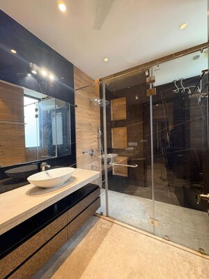 Attached Bathroom in 5 BHK Independent House at Panchkula Urban Estate – for Sale