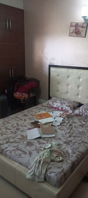 Bedroom in 4 BHK Apartment at AWHO Devinder Vihar, Sector 56 – for Rent