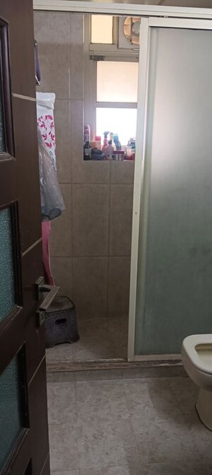 Bathroom in 4 BHK Apartment at AWHO Devinder Vihar, Sector 56 – for Rent