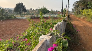  Plot – Garden View at Kasna - for Sale