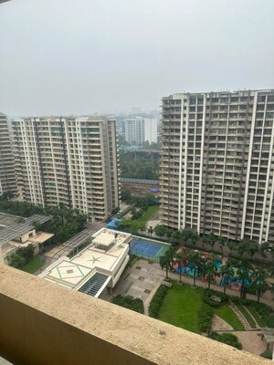 2 BHK Apartment – Exterior View View at Kalpataru Aura, Ghatkopar West - for Rent