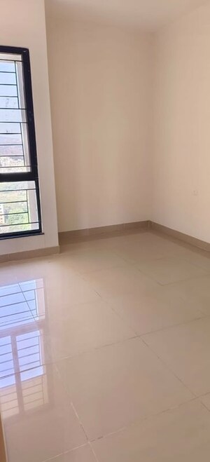 Room in 3 BHK Apartment at Nanded Asawari, Nanded – for Sale