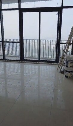 3 BHK + Servant Room Apartment For Rent in Ireo Skyon
