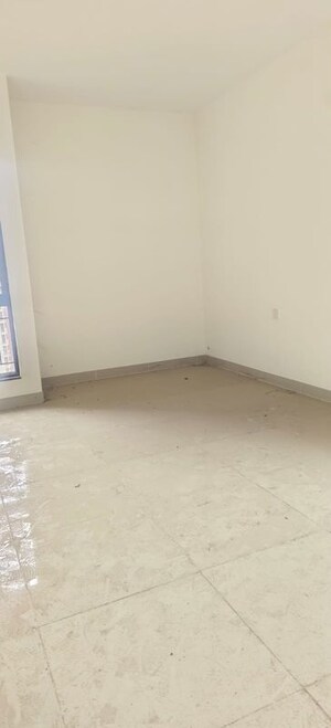 Room in 2 BHK Apartment at Nanded City Madhuvanti, Sinhagad Road – for Sale