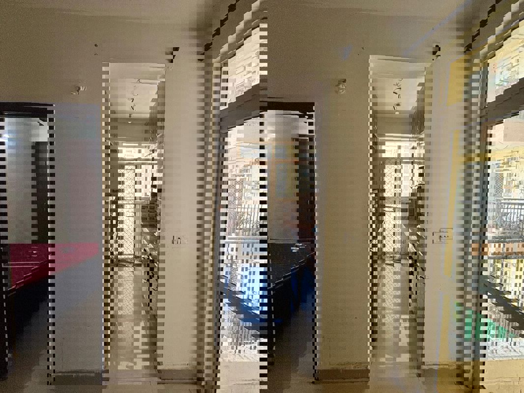 3 BHK + Pooja Room 1492 Sq.Ft. Apartment in M R Platinum 321