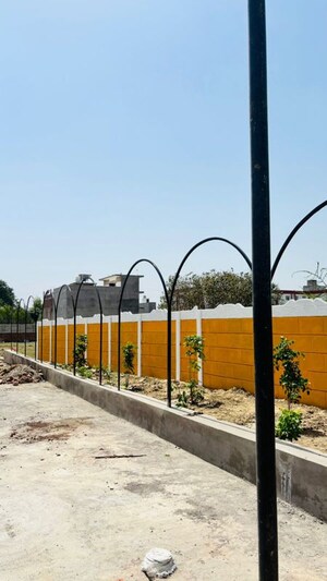 2 BHK Villa – Exterior View View at VJ DH2 Paradise, Kursi Road - for Sale