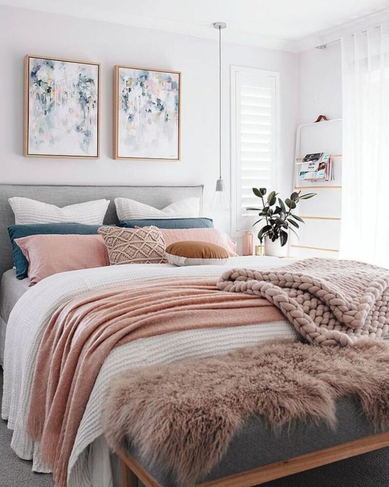 Bedroom, shalimar bagh 6+ Bedroom 3000 Sq.Ft. Independent House In Shalimar Bagh Delhi 10286397