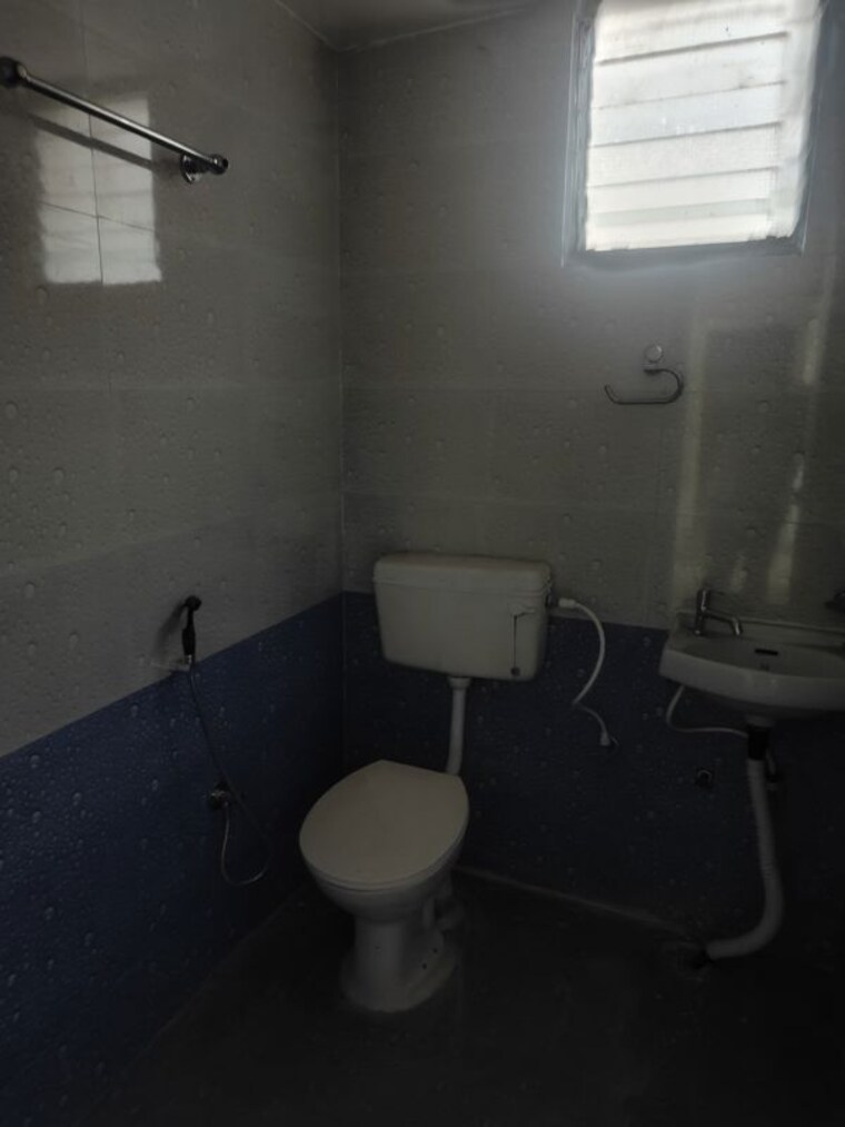 Bathroom, morabadi 2 Bedroom 1050 Sq.Ft. Apartment In Morabadi Ranchi 10286542