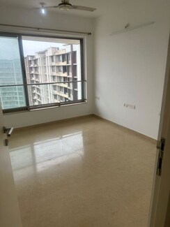 2 BHK + Extra Room Apartment For Rent in Kalpataru Aura
