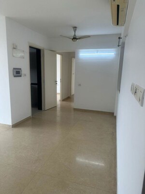 Room in 2 BHK Apartment at Kalpataru Aura, Ghatkopar West – for Rent