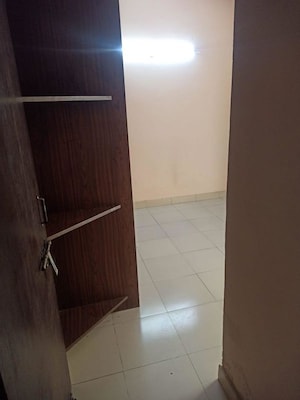 Furnished Amenities in 3 BHK Apartment at Auric City Homes, Sector 82 – for Rent