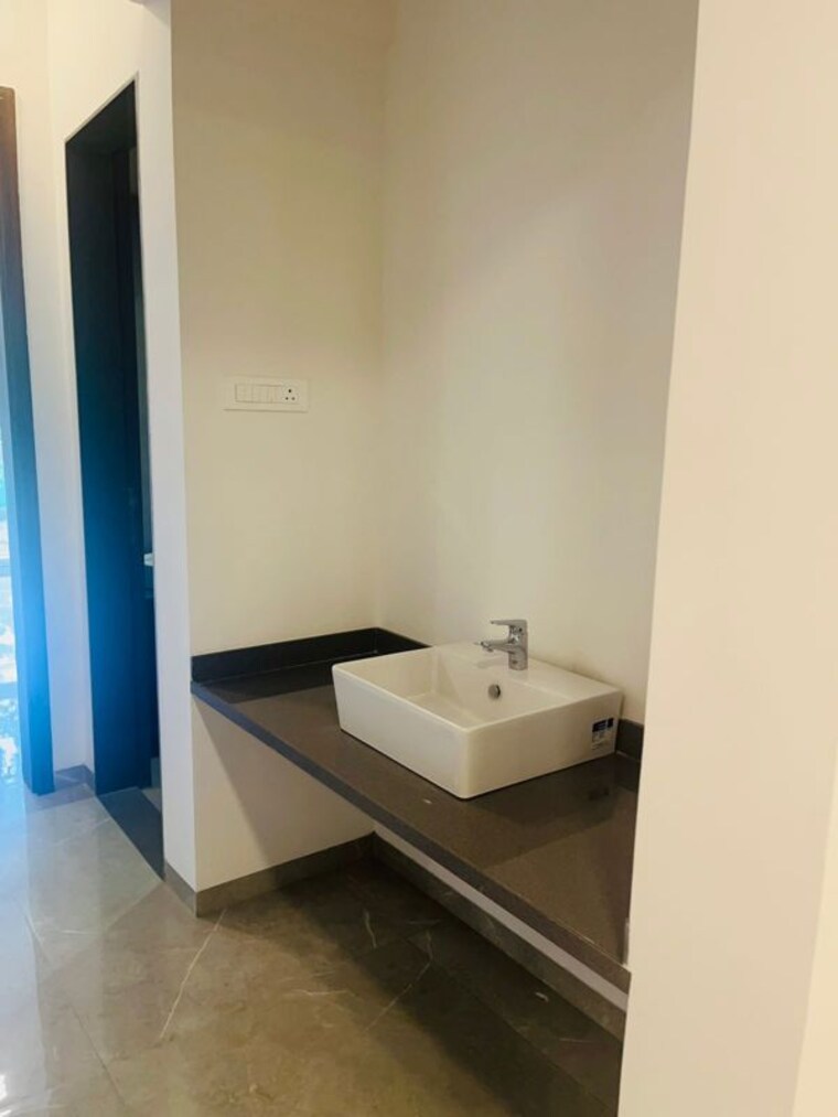 Bathroom, yugal-aneesha 3.5 Bedroom 1575 Sq.Ft. Apartment In Baner Pune 10286586