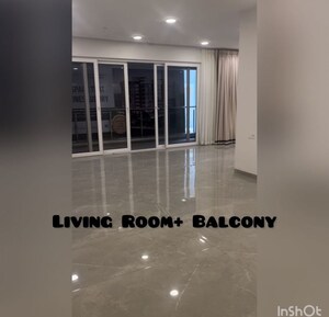 Room in 3.5 BHK Apartment at Yugal Aneesha, Baner – for Sale