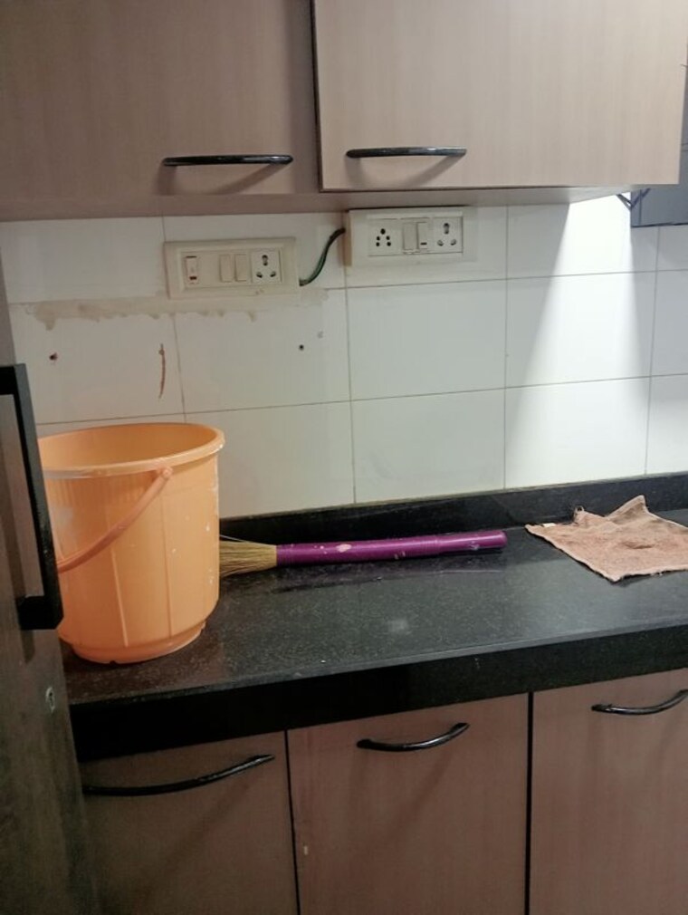 Kitchen, reliable-business-centre Commercial Office Space 350 Sq.Ft. In Andheri West Mumbai 10286600