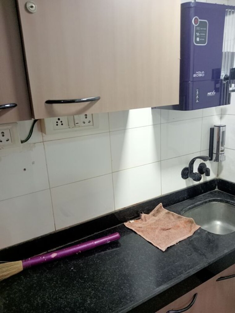 Kitchen, reliable-business-centre Commercial Office Space 350 Sq.Ft. In Andheri West Mumbai 10286600