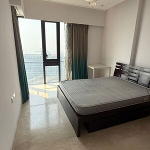 Bedroom in 2 BHK Apartment at Lodha Parkside, Kamala Mill – for Rent