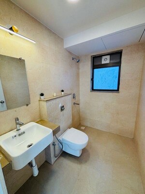 Bathroom in 4 BHK Apartment at Rustomjee Crown, Prabhadevi – for Sale