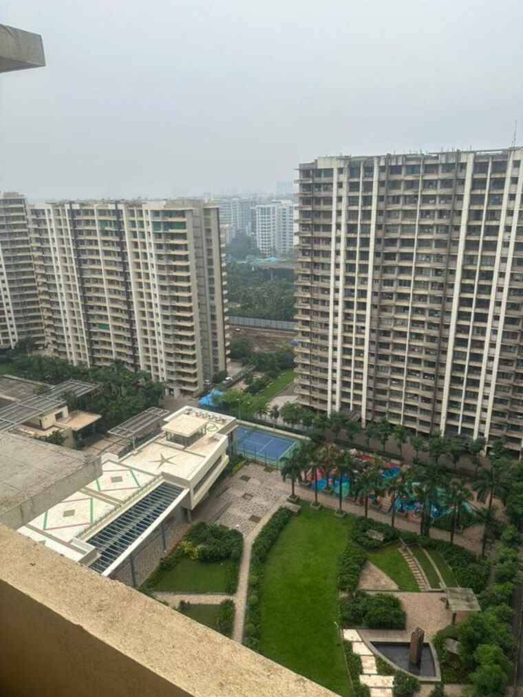 Exterior View, kalpataru-aura 2 Bedroom 750 Sq.Ft. Apartment In Ghatkopar West Mumbai 10286588