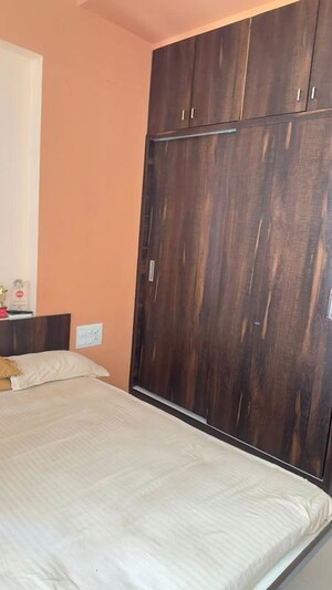 Bedroom in 2.5 BHK Apartment at Ratnaakar Richmond Grand, Makarba – for Rent