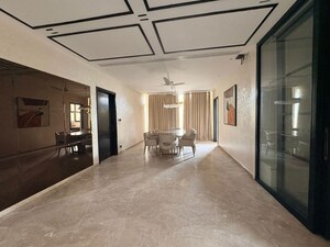 Parking in 3 BHK Independent House at Sector 12 Panchkula – for Sale