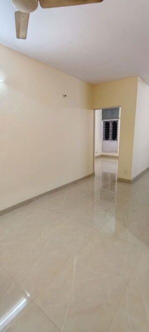 2 BHK Builder Floor For Rent in Rohini Sector 13