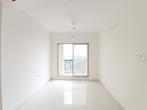 Room in 2 BHK Apartment at Parikh Yash Platina, Virar West – for Sale