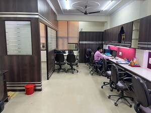  Office Space For Sale in V3S Indralok, Indrapuram