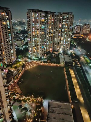 Master Plan in 2 BHK Apartment at Lodha Luxuria, Majiwada – for Rent