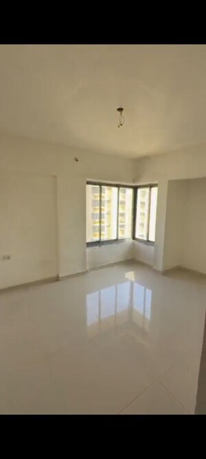 Room in 2.5 BHK Apartment at Runwal Garden City, Balkum Pada – for Sale