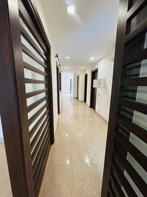 4 BHK Builder Floor – Entrance View at Basant Gaon - for Rent