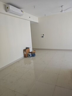 2 BHK Apartment For Rent in Dynamix Divum