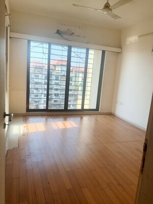 Master Bedroom in 3 BHK Apartment at Kool Homes Solitaire, Kondhwa – for Rent