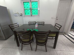 Team Area in 2 BHK Villa at Unitech South City 1, South City 1 – for Rent