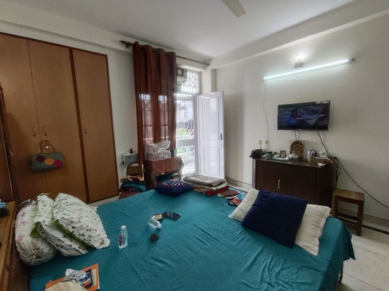 Living Room, unitech-south-city-1 2 Bedroom 1700 Sq.Ft. Villa In South City 1 Gurgaon 10287196