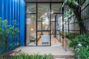 Balcony in 4 BHK Apartment at Kalpataru Oceana, Prabhadevi – for Sale