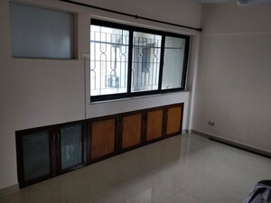Room in 3 BHK Apartment at Mahindra GE Links, Goregaon West – for Sale