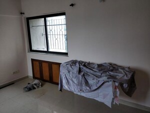 Bedroom in 3 BHK Apartment at Mahindra GE Links, Goregaon West – for Sale