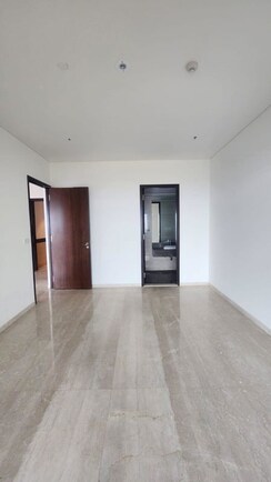 3 BHK + Servant Room Apartment For Rent in Lokhandwala Minerva Mahalaxmi