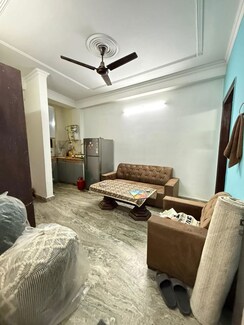 1 BHK Builder Floor For Rent in Saket