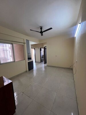 Room in 2 BHK Apartment at Signature Global Orchard Avenue, Sector 93 – for Rent