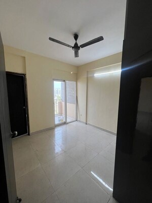 Room in 2 BHK Apartment at Signature Global Orchard Avenue, Sector 93 – for Rent