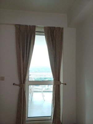 Building Lobby in 4 BHK Apartment at DLF Park Place, Sector 54 – for Sale