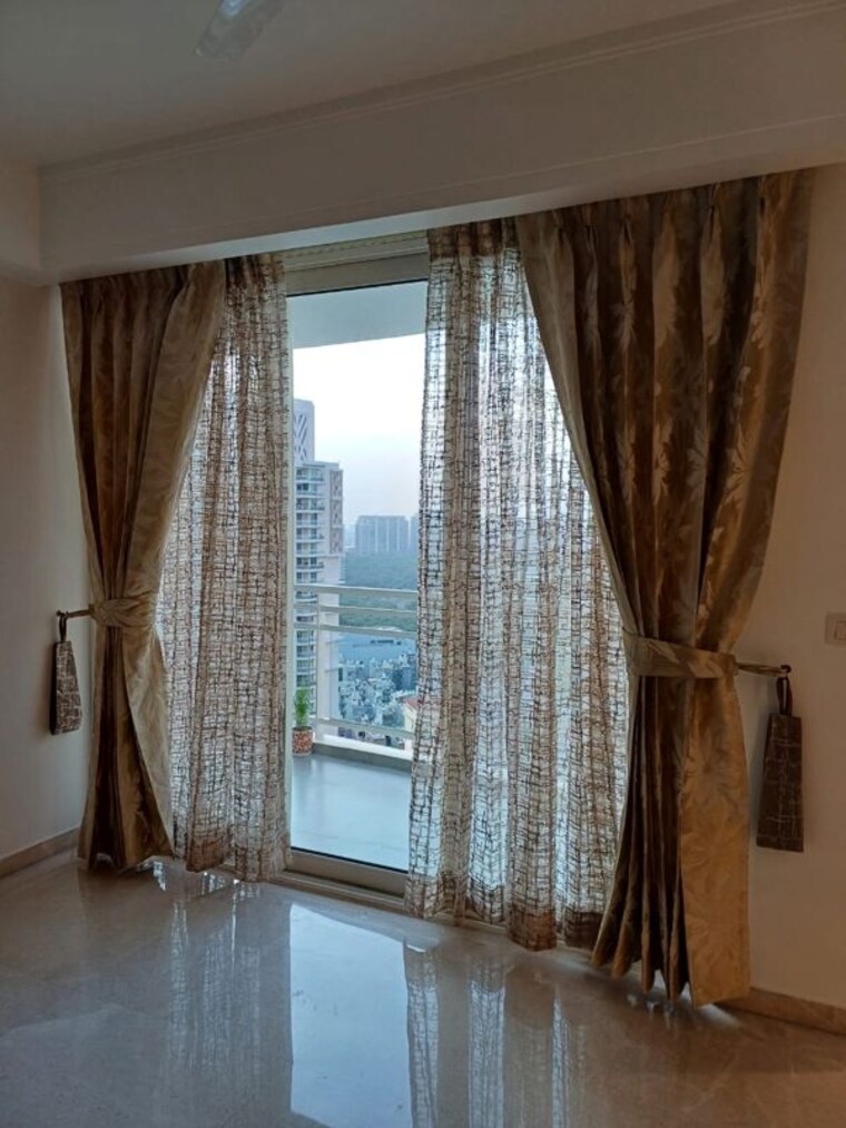 Living Room, dlf-park-place 4 Bedroom 2721 Sq.Ft. Apartment In Sector 54 Gurgaon 10287829