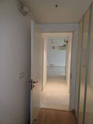 Building Lobby in 4 BHK Apartment at DLF Park Place, Sector 54 – for Sale