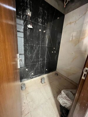 Furnished Amenities in 3 BHK Builder Floor at Maghar Highway Mansion, Chhapraula – for Sale