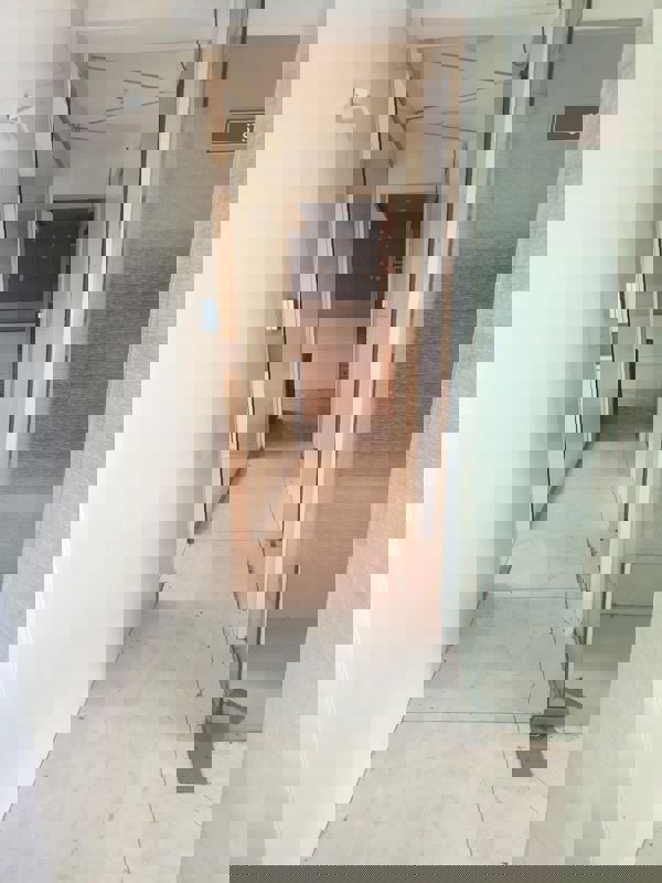 5 BHK + Pooja Room,Servant Room,Study Room,Store Room 2200 Sq.Ft. Apartment in BG NRI Seawoods